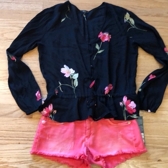 𝅺Rails Beaux Blossom Floral Print Blouse SM Blouse Long Sleeve Tie Waist Top - Picture 6 of 8